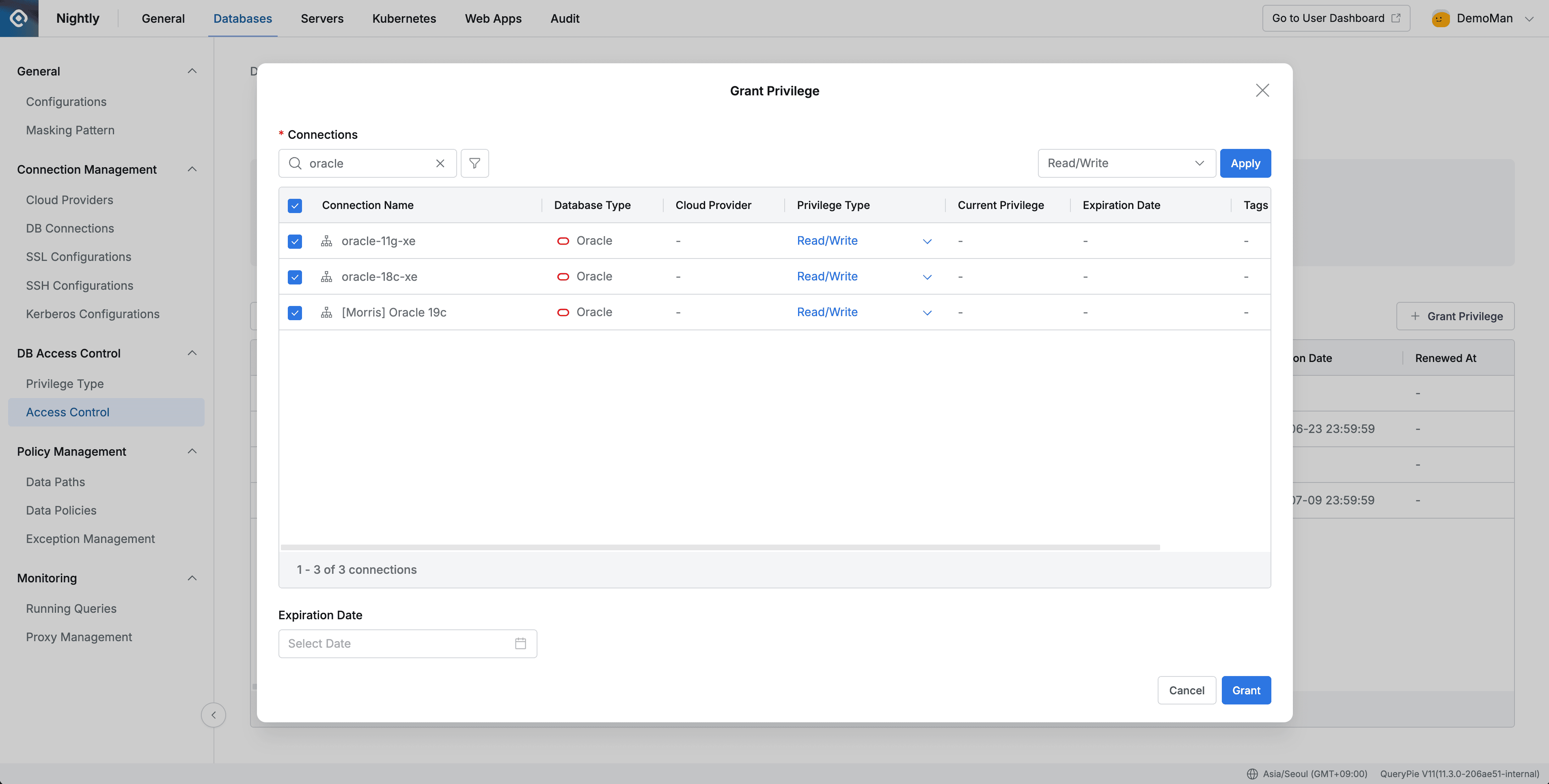 Administrator > Databases > DB Access Control > Access Control > User Details > Grant Privilege